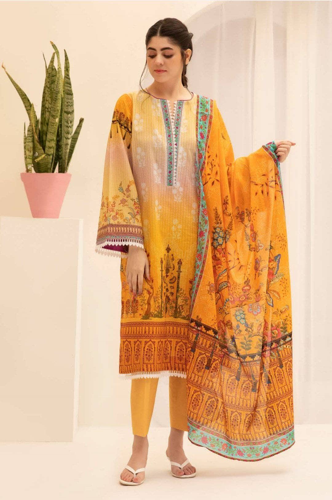 img_zellbury_lawn_2021_awwal_boutique