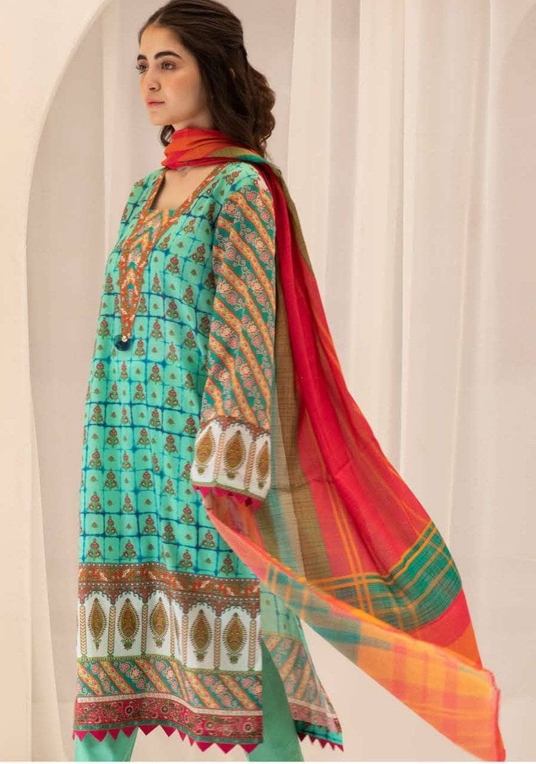 img_zellbury_lawn_2021_awwal_boutique