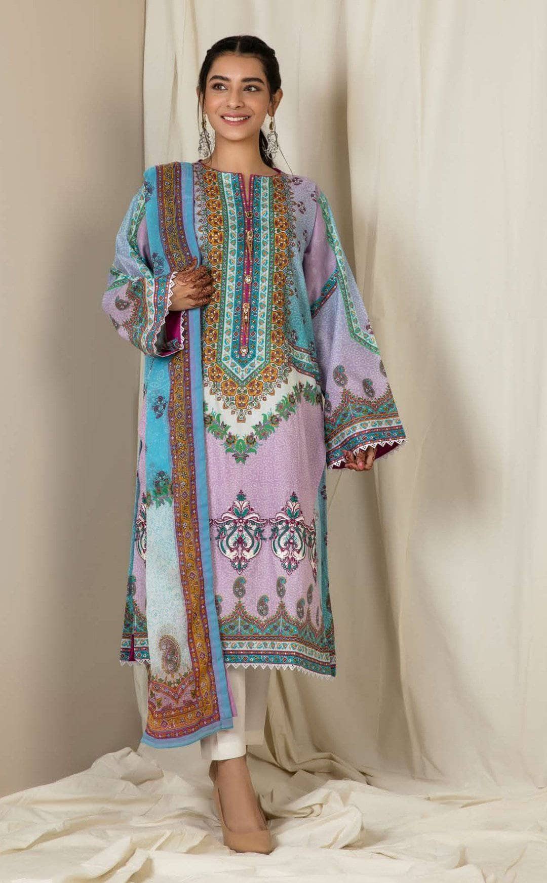 img_zellbury_lawn_2021_awwal_boutique