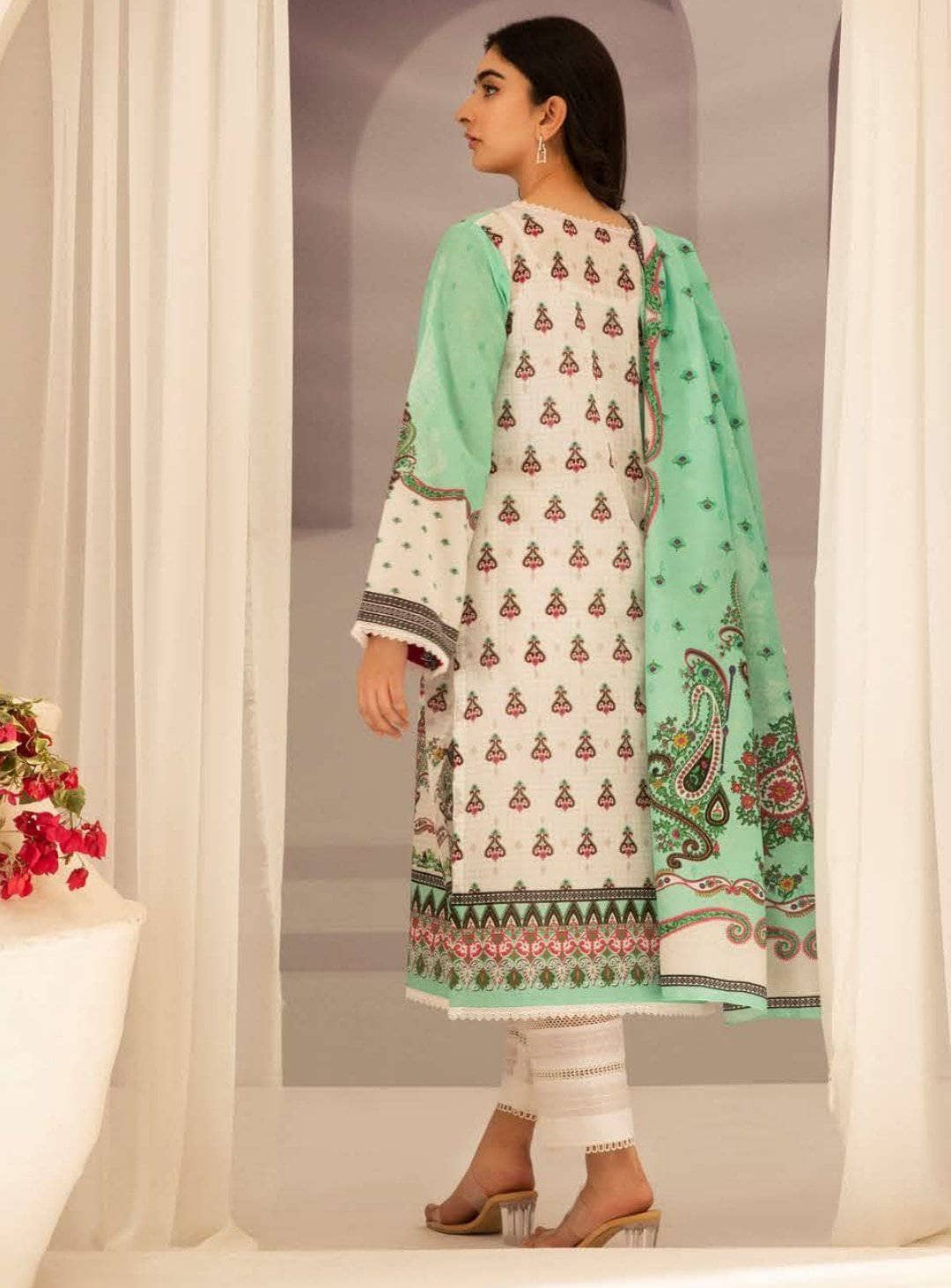 img_zellbury_lawn_2021_awwal_boutique