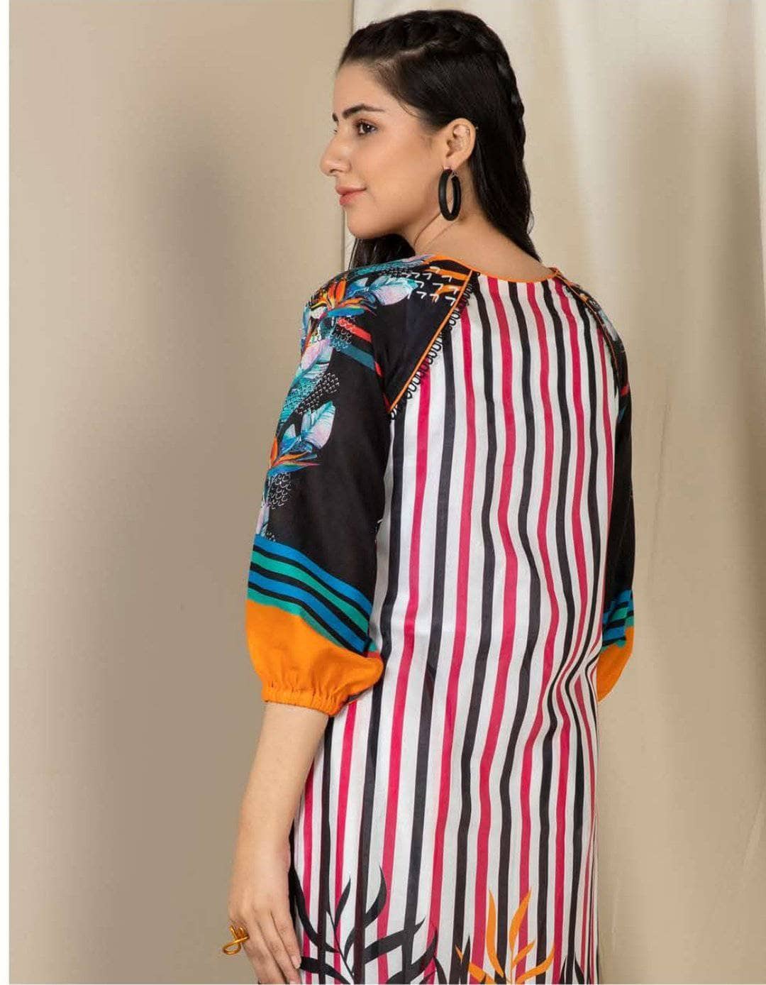 img_zellbury_lawn_2021_awwal_boutique