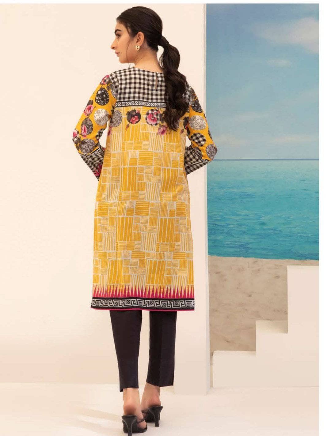 img_zellbury_lawn_2021_awwal_boutique