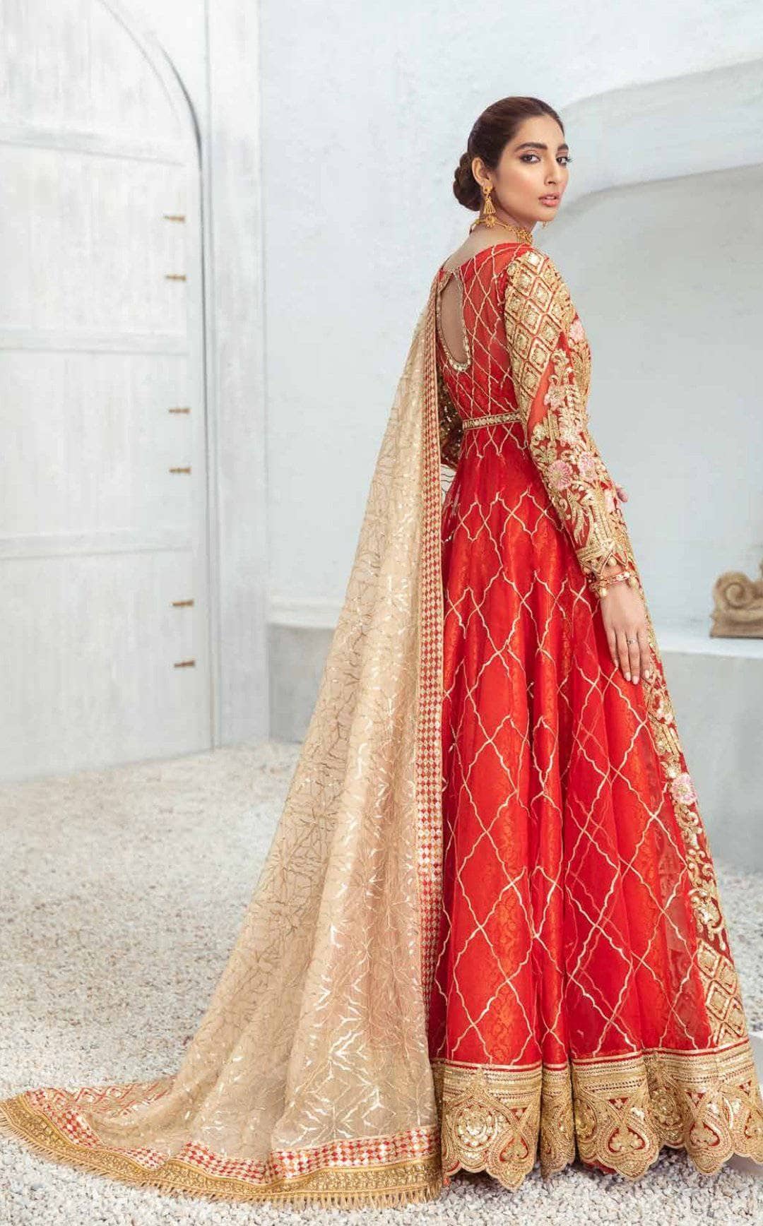 img_maryum_n_maria_freesia_wedding_edition_awwal_boutique