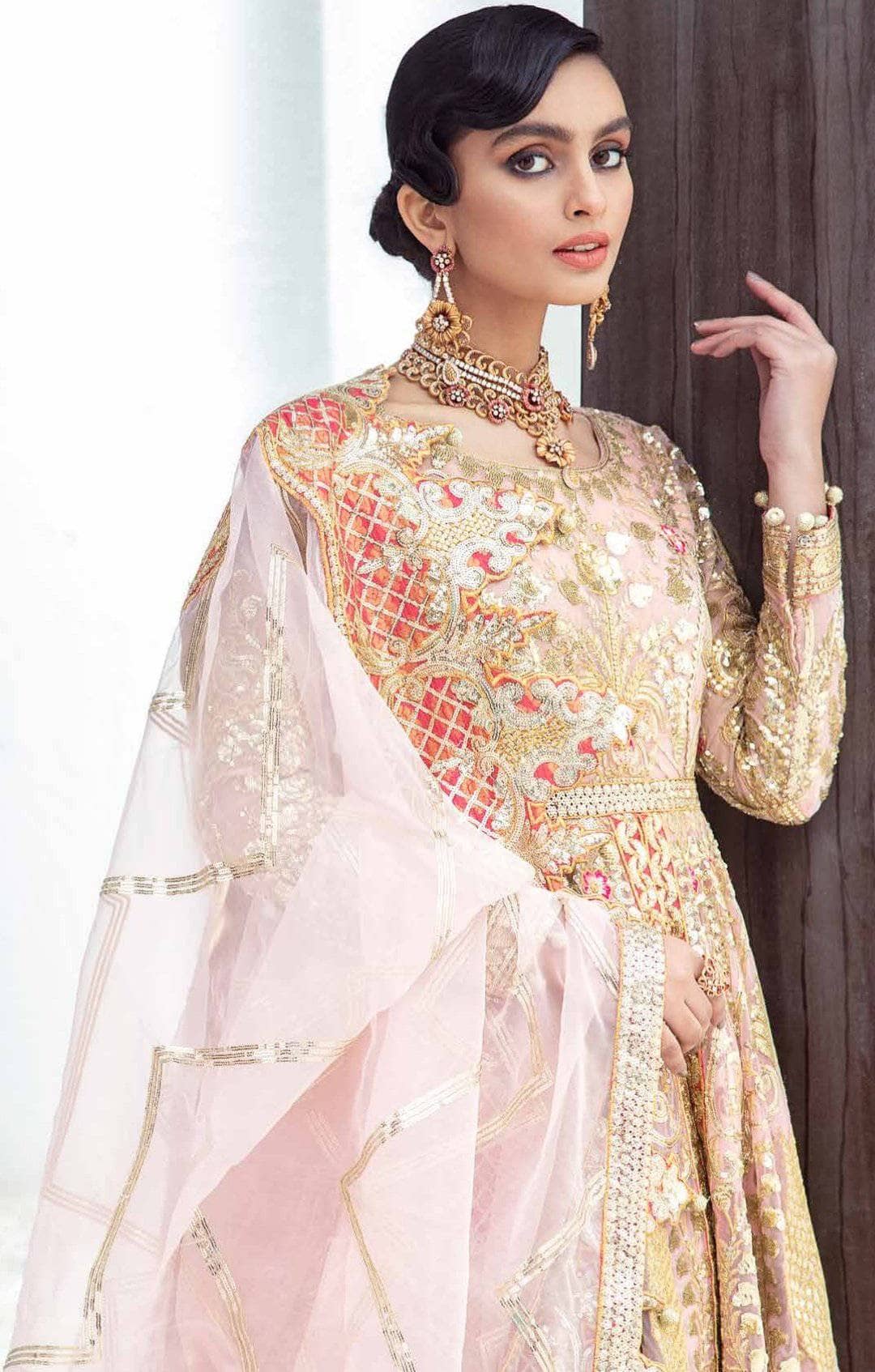 img_maryum_n_maria_freesia_wedding_edition_awwal_boutique