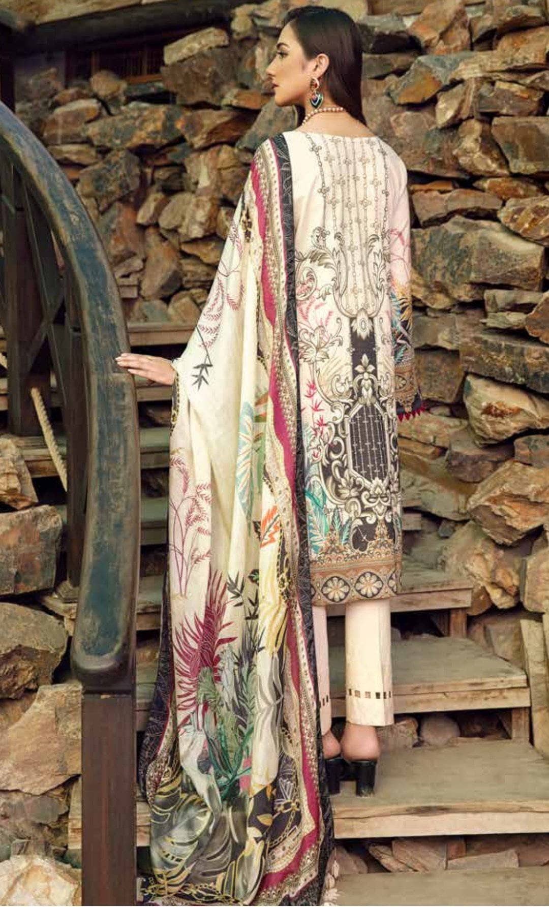 img_ramsha_chevron_lawn_vol_5_2021_awwal_boutique