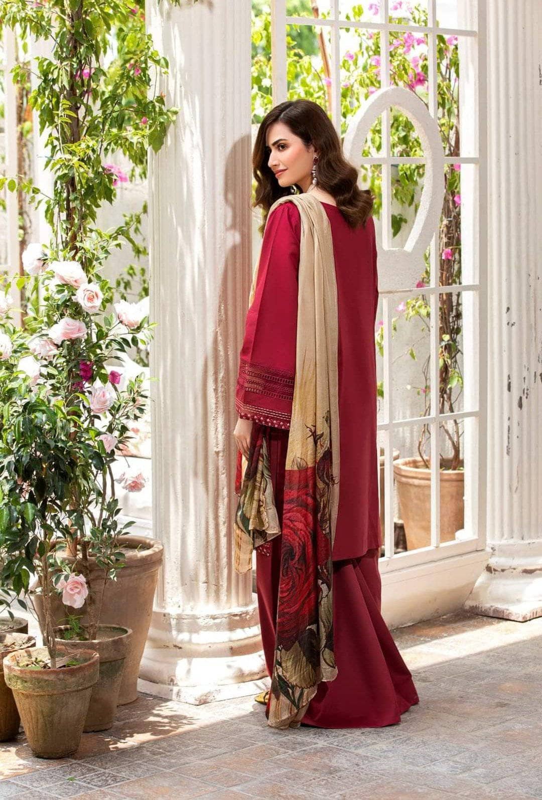 img_manara_lawn_2021_awwal_boutique