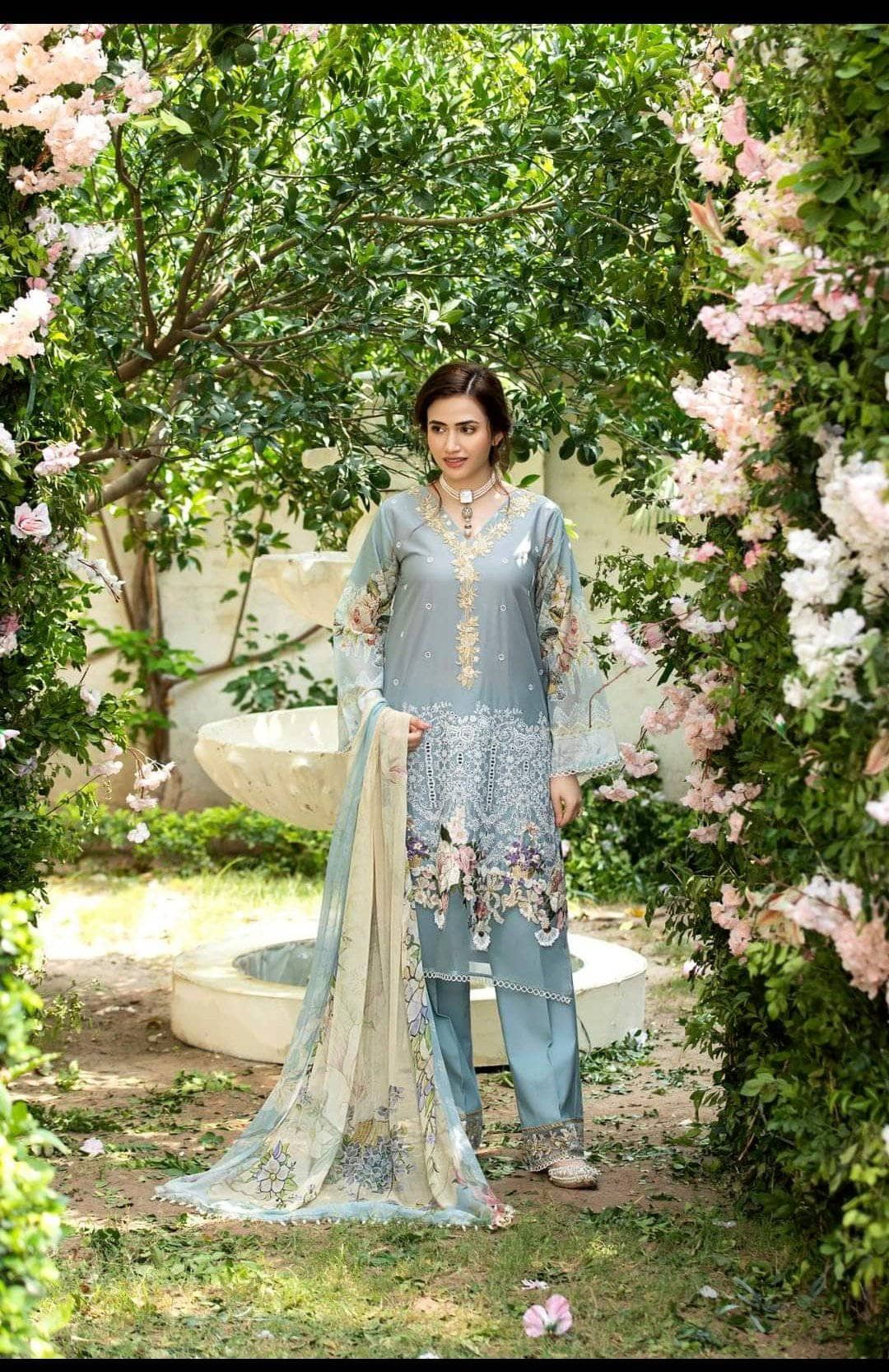 img_manara_lawn_2021_awwal_boutique