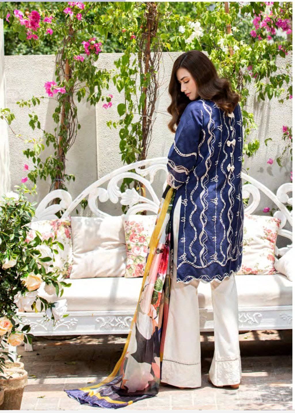 img_manara_lawn_2021_awwal_boutique