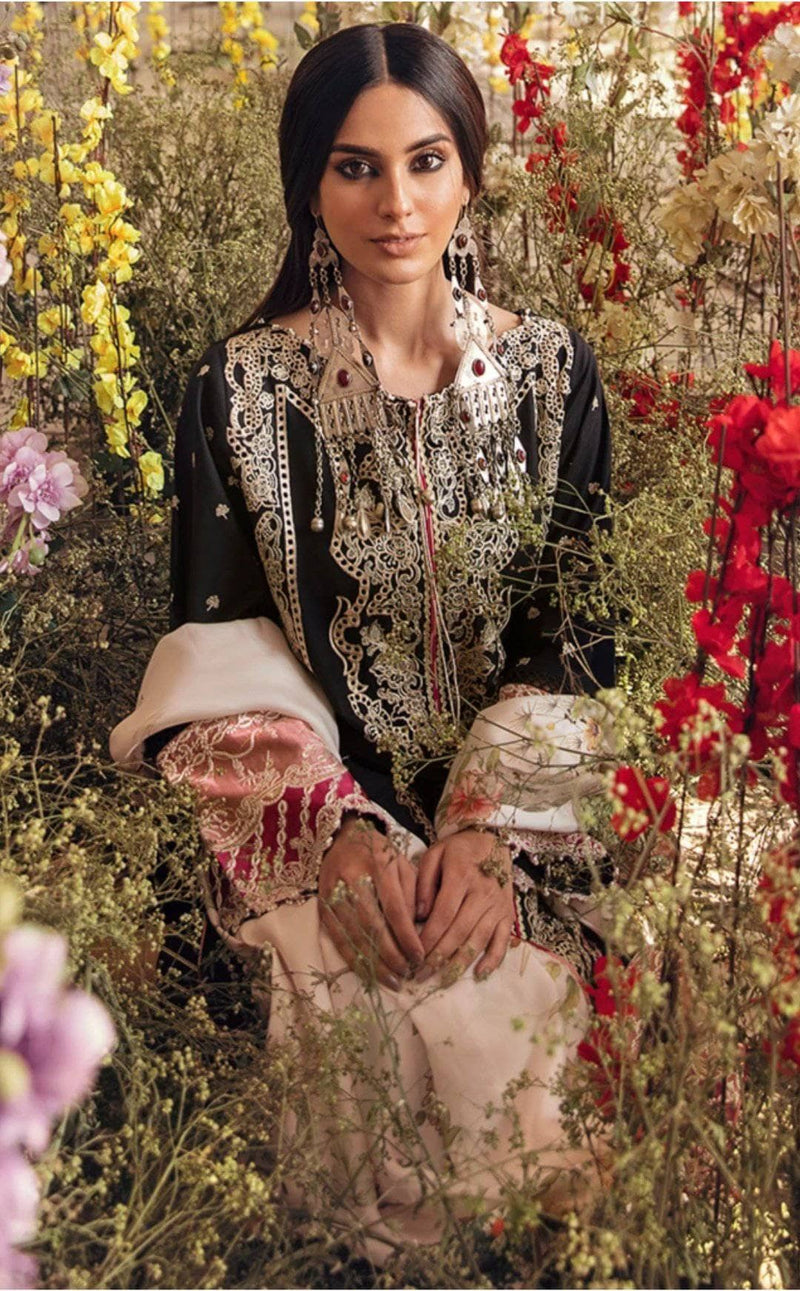 img_qalamkar_luxury_lawn_2021_awwal_boutique