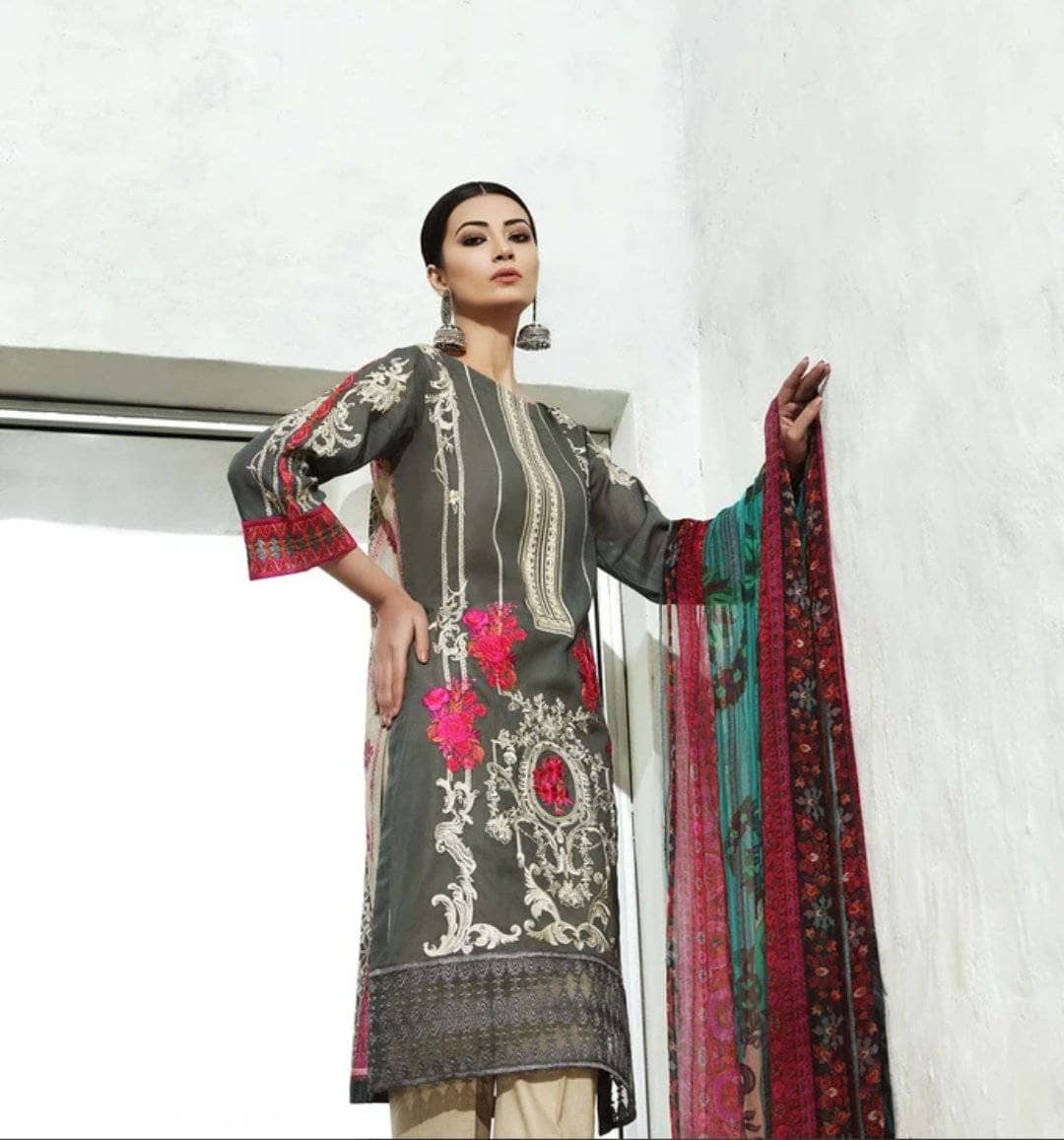 img_charizma_swiss_miss_swiss_voil_awwal_boutiqie