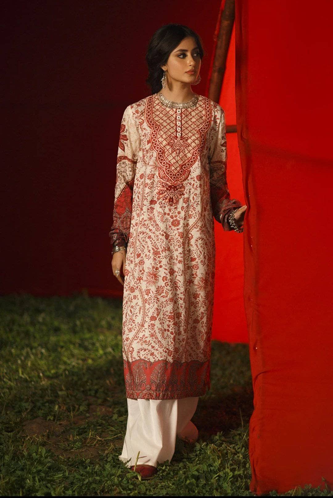 img_cross_stitch_lawn_2021_awwal_boutique