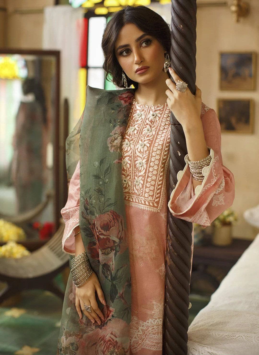 img_cross_stitch_lawn_2021_awwal_boutique