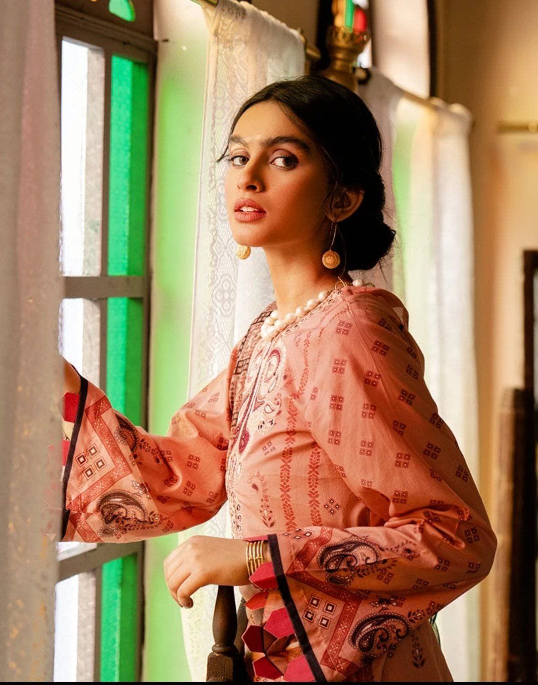 img_cross_stitch_lawn_2021_awwal_boutique