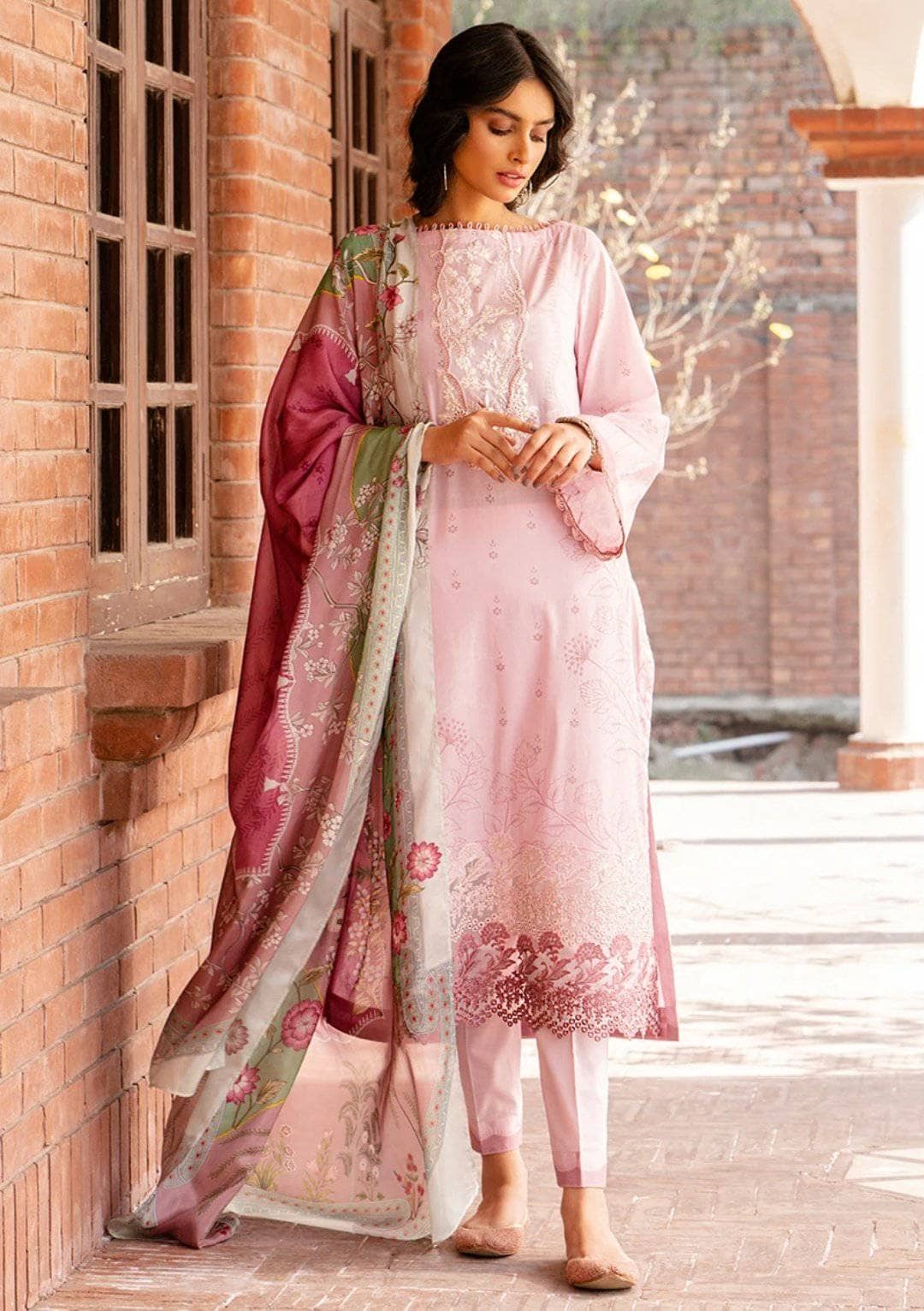 img_cross_stitch_lawn_2021_awwal_boutique