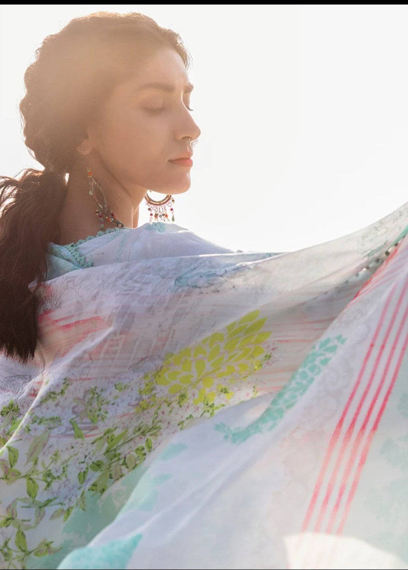 img_image_lawnkari_lawn_2021_awwal_boitique