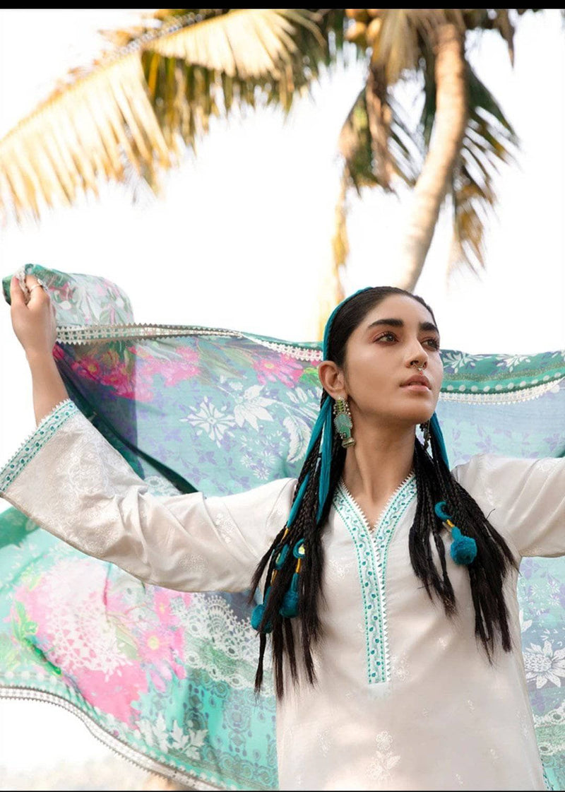 img_image_lawnkari_lawn_2021_awwal_boitique