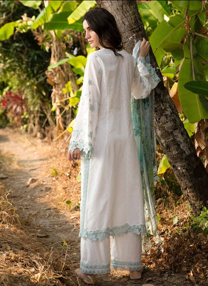 img_image_lawnkari_lawn_2021_awwal_boitique