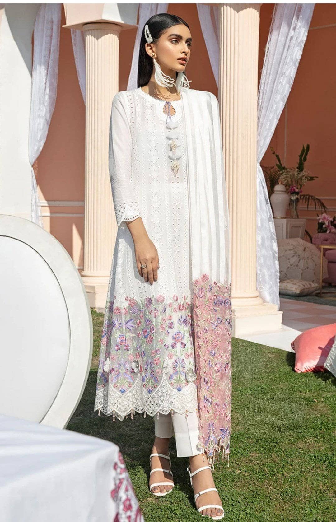 Nureh Luxury Lawn 2021/White Crimson NE-01