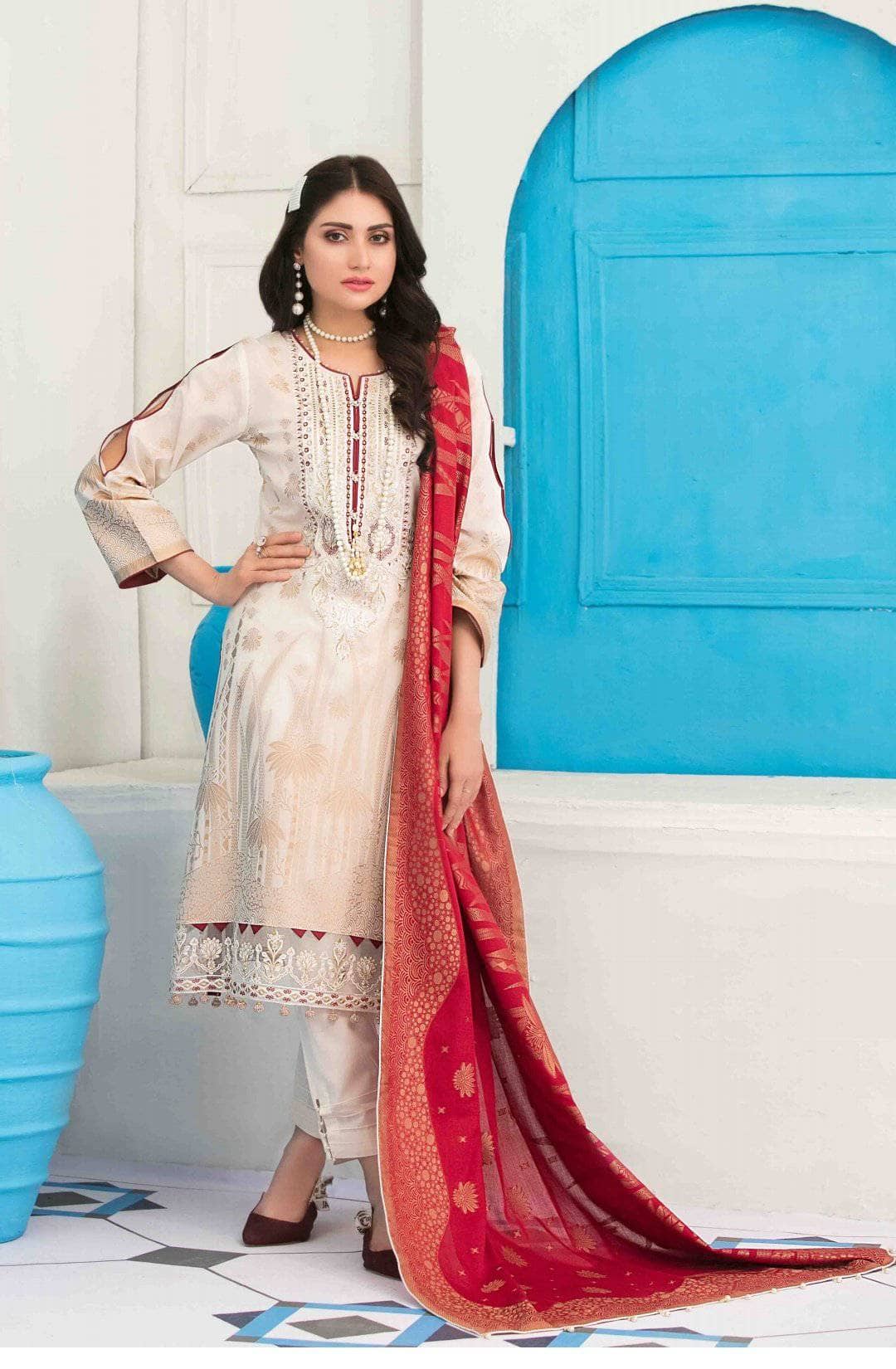 img_tawakkal_luxurious_gold_lawn_2021_awwal_boutique