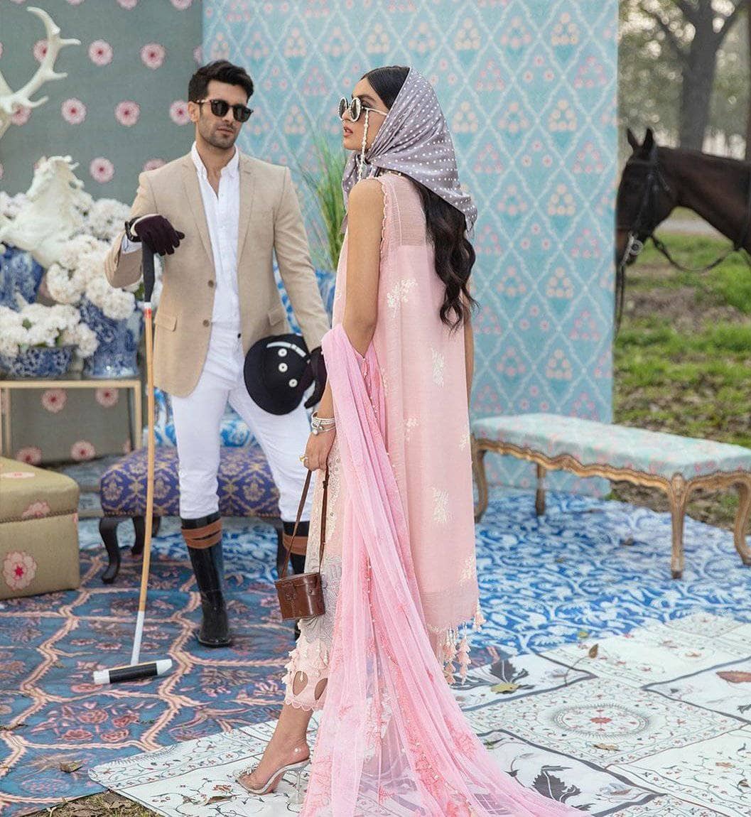 img_sana_safinaz_lawn_2021_awwal_boutique