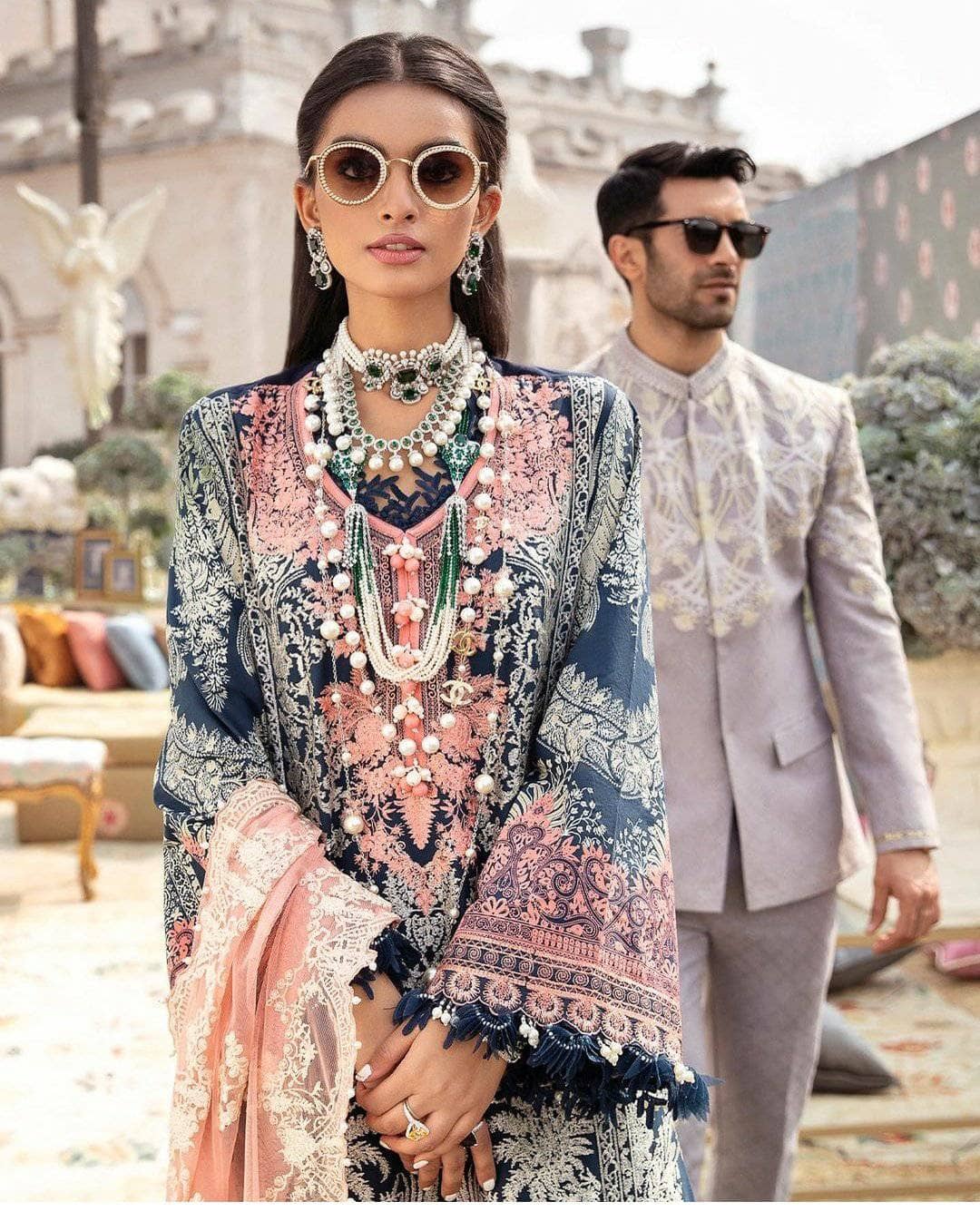 img_sana_safinaz_lawn_2021_awwal_boutique