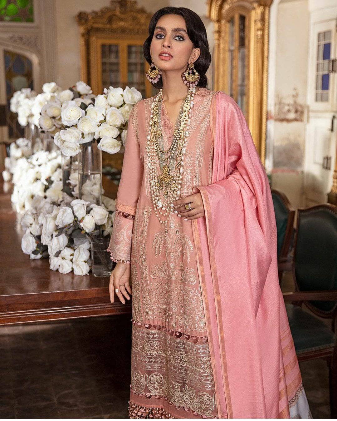 img_sana_safinaz_lawn_2021_awwal_boutique