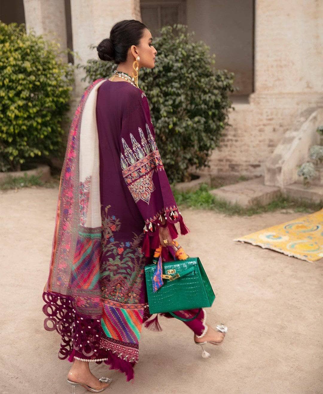 img_sana_safinaz_lawn_2021_awwal_boutique