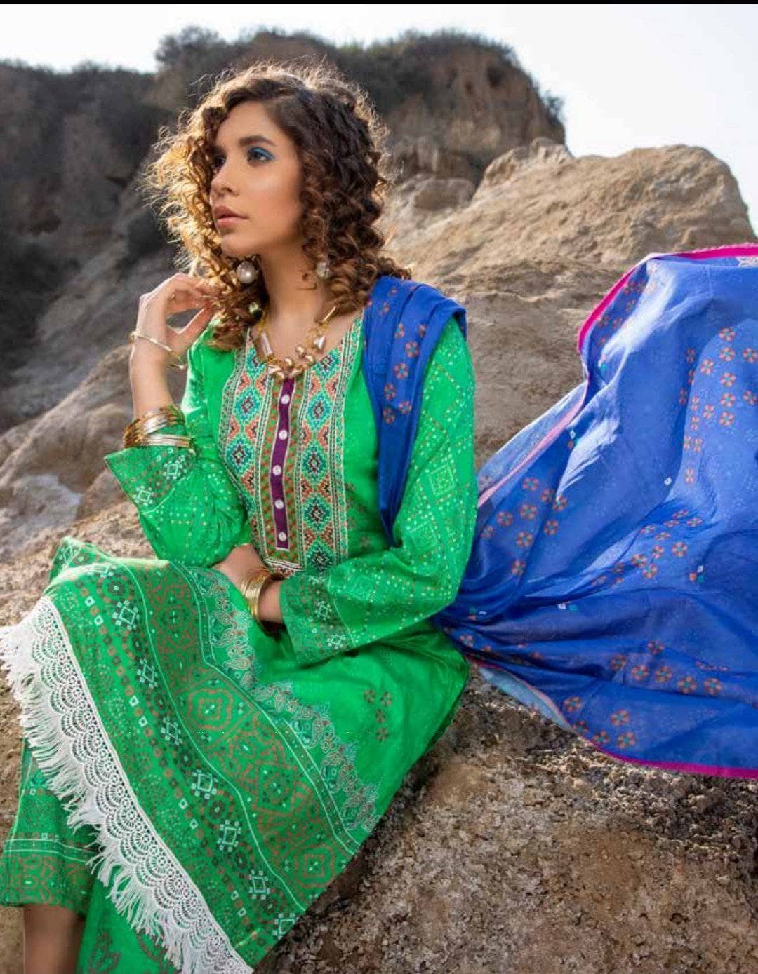 img_arhum_textiles_chunri lawn_awwal_boutique