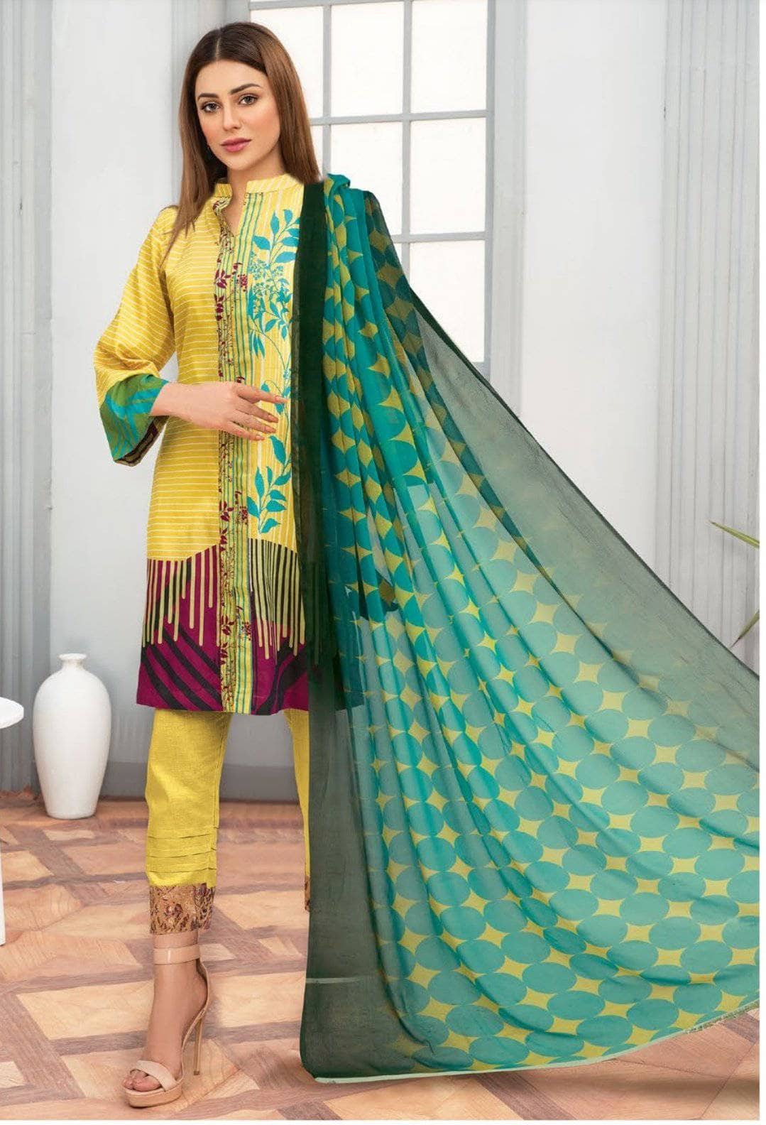 img_anaya_hoor_printed_lawn_2021_awwal_boutique