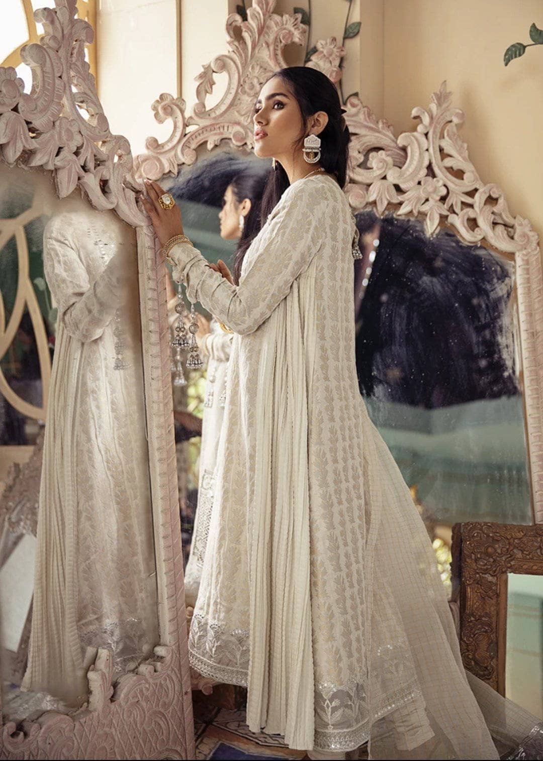 img_cross_stitch_eid_lawn_2021_awwal_boutique