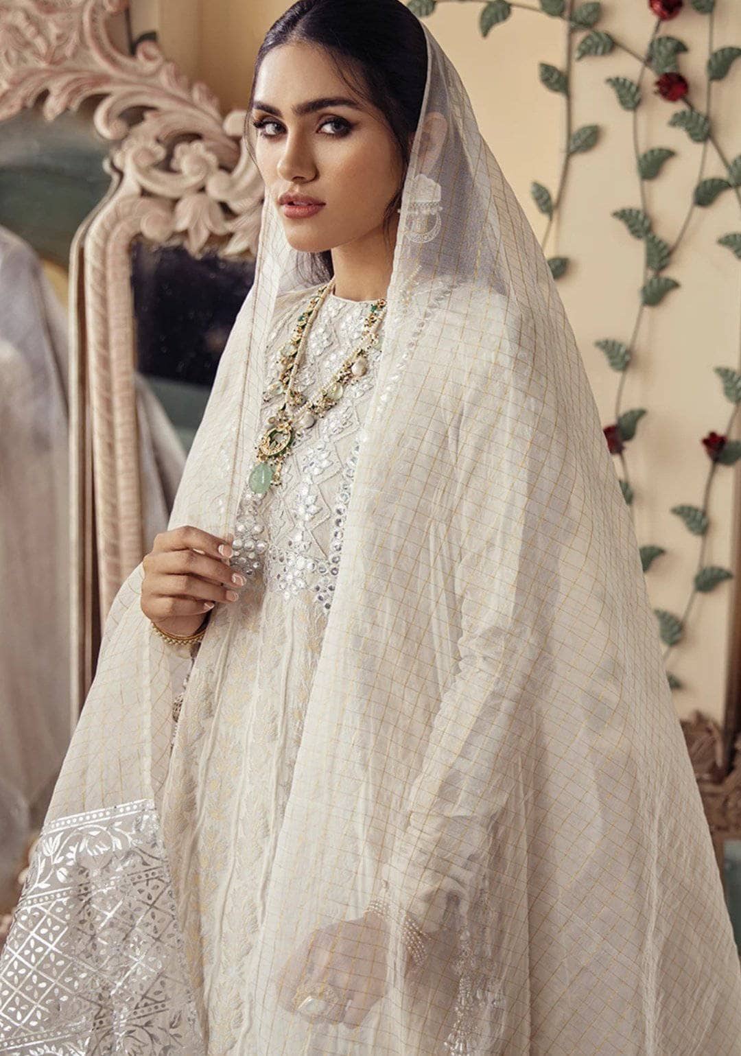 img_cross_stitch_eid_lawn_2021_awwal_boutique