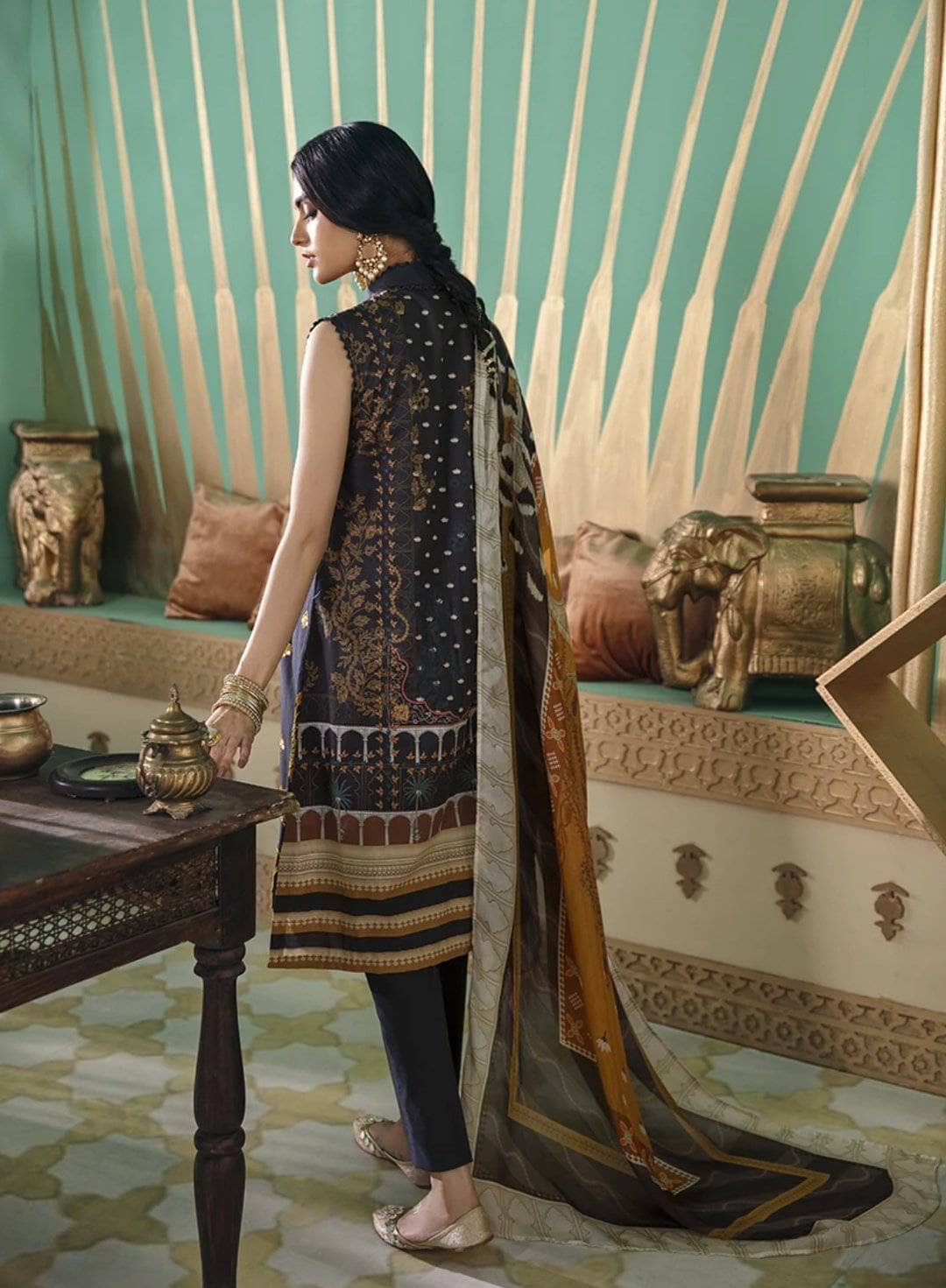 img_cross_stitch_eid_lawn_2021_awwal_boutique