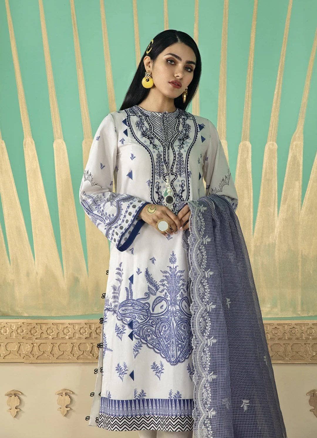 img_cross_stitch_eid_lawn_2021_awwal_boutique