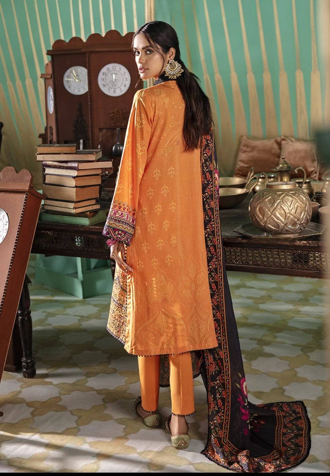 img_cross_stitch_eid_lawn_2021_awwal_boutique