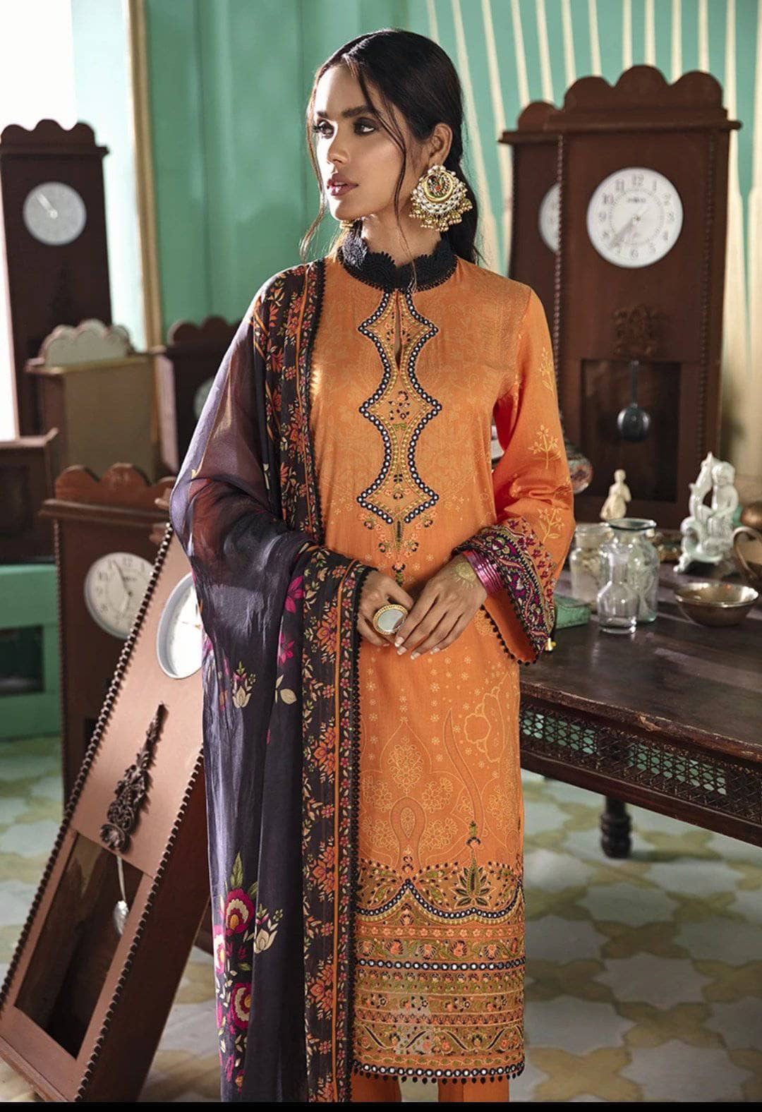 img_cross_stitch_eid_lawn_2021_awwal_boutique