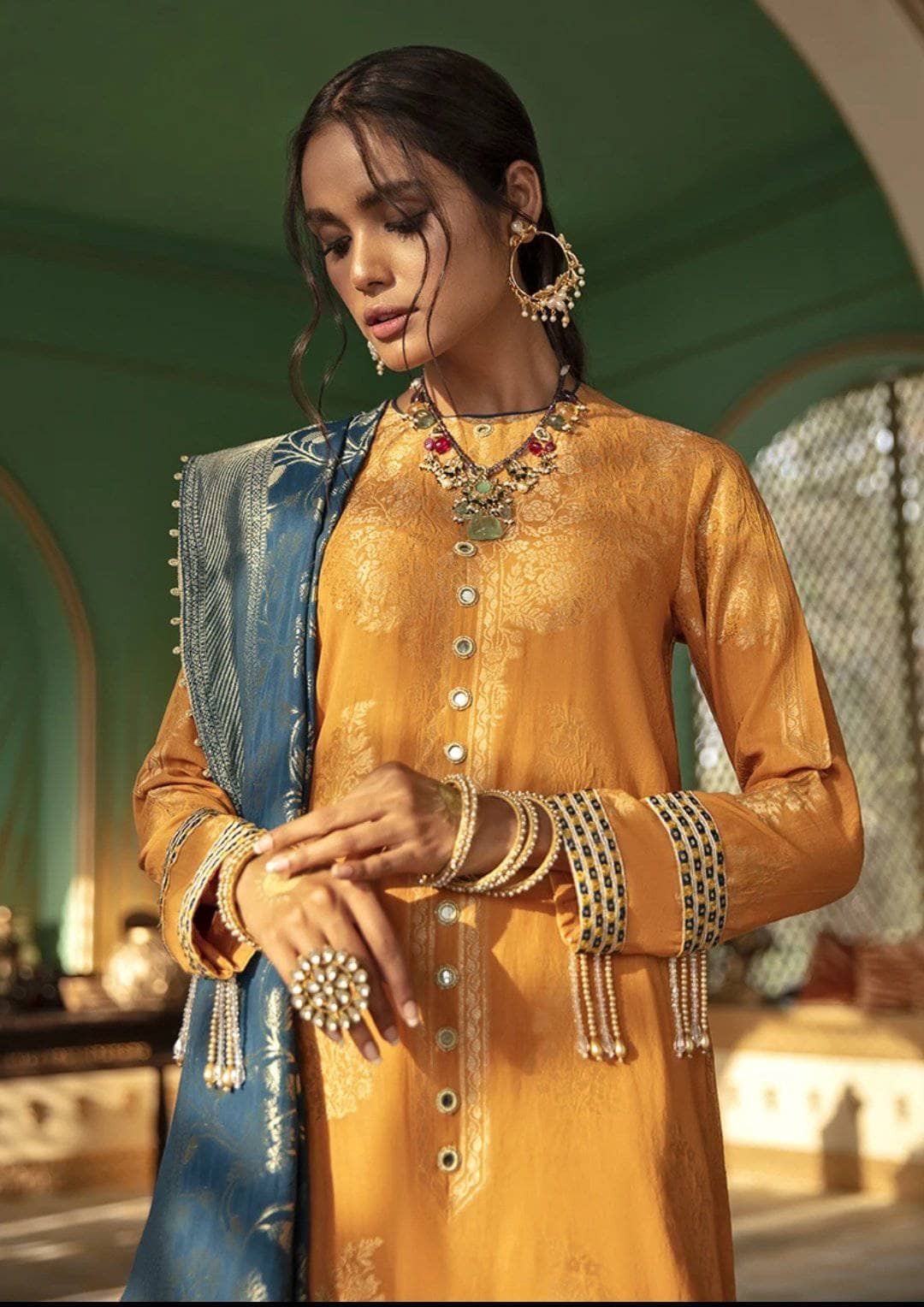 img_cross_stitch_eid_lawn_2021_awwal_boutique