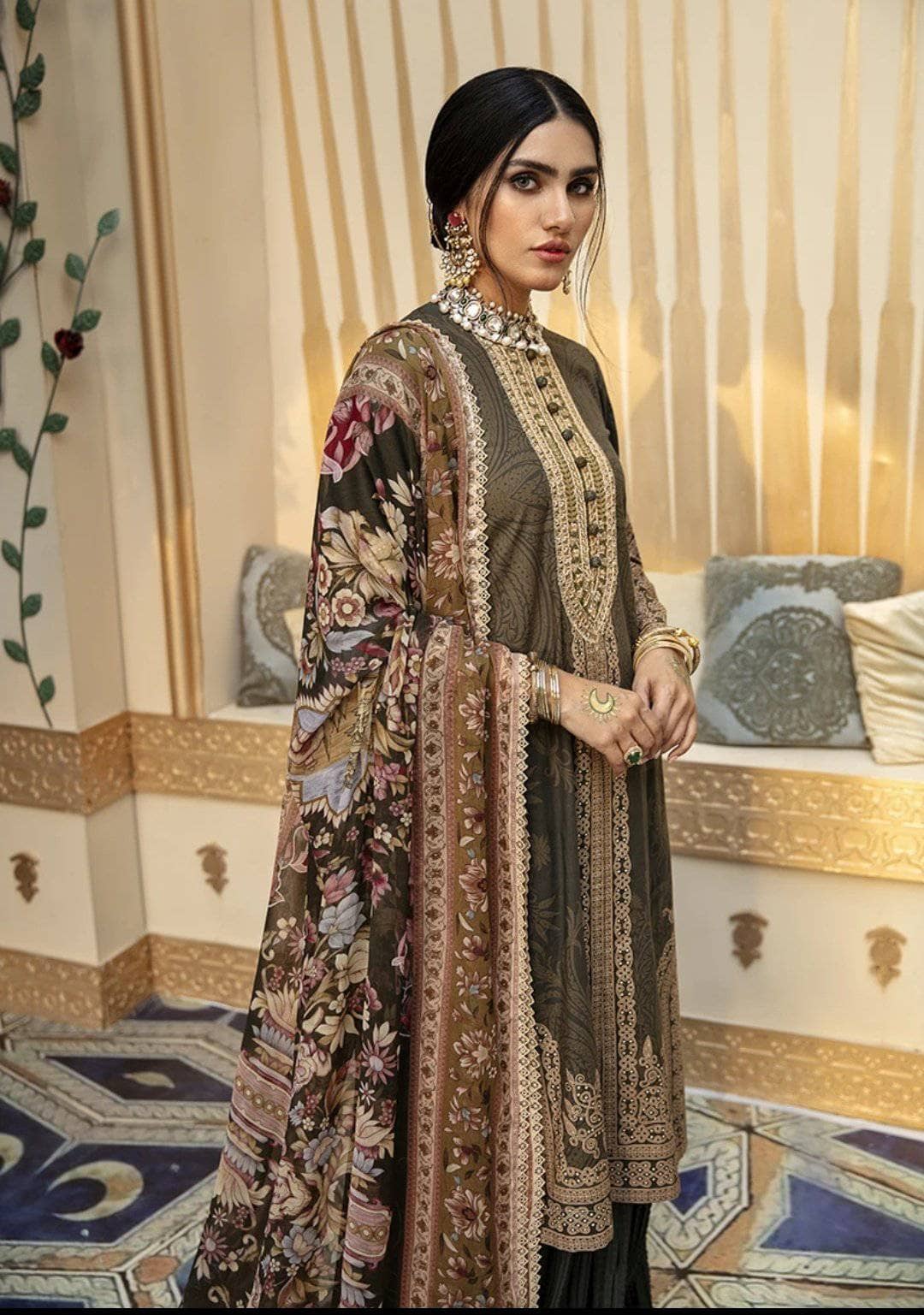 img_cross_stitch_eid_lawn_2021_awwal_boutique