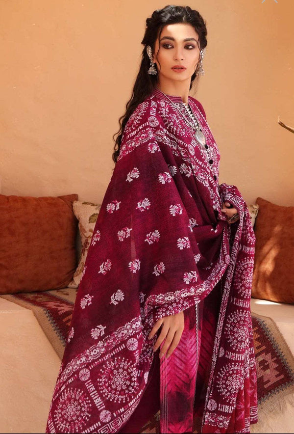 img_gul_ahmed_lawn_2021_batik_prints_awwal_boutique