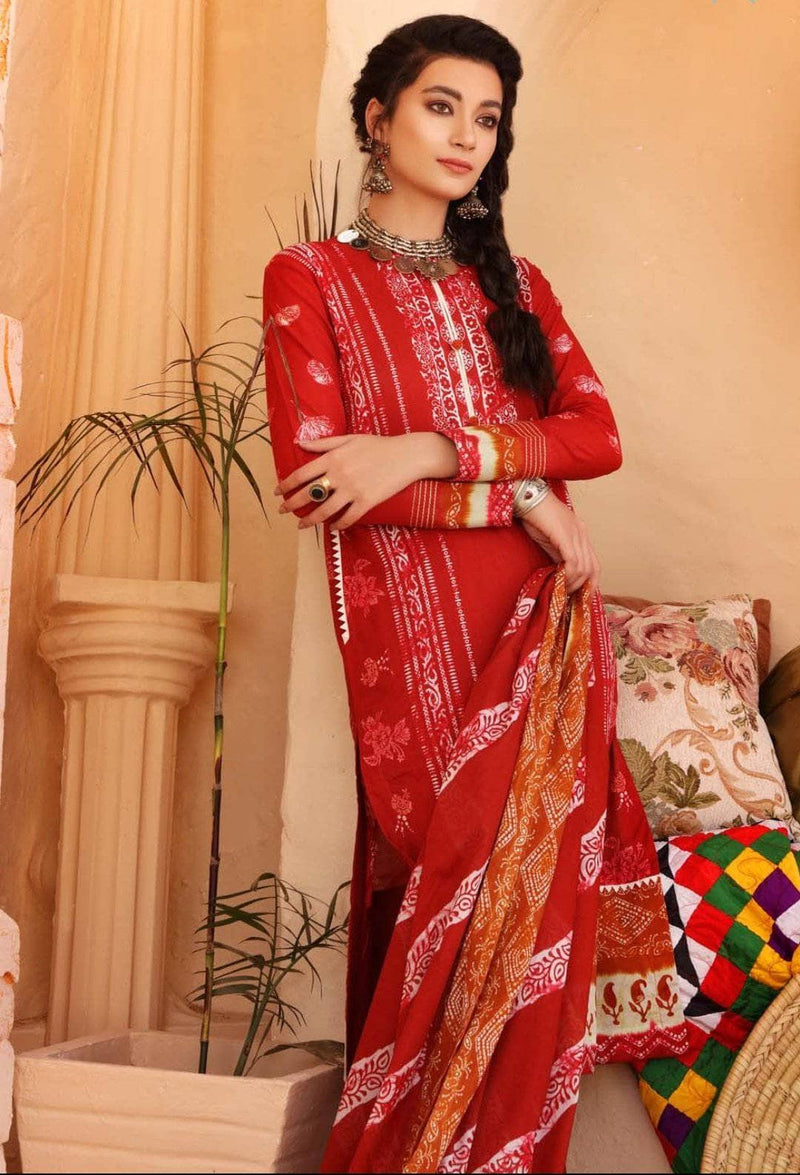 img_gul_ahmed_lawn_2021_batik_prints_awwal_boutique