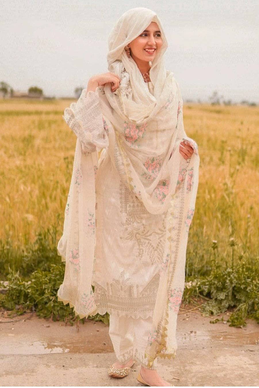 img_charizma_baad_e_naseem_lawn_awwal_boutique