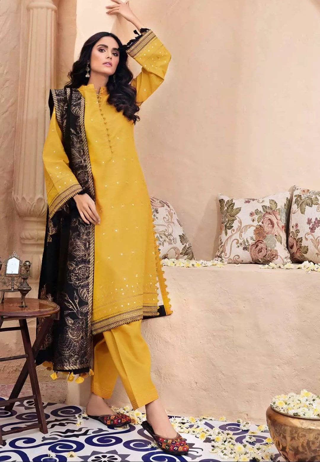 img_gul_ahmed_lawn_collection_2021_awwal_boutique