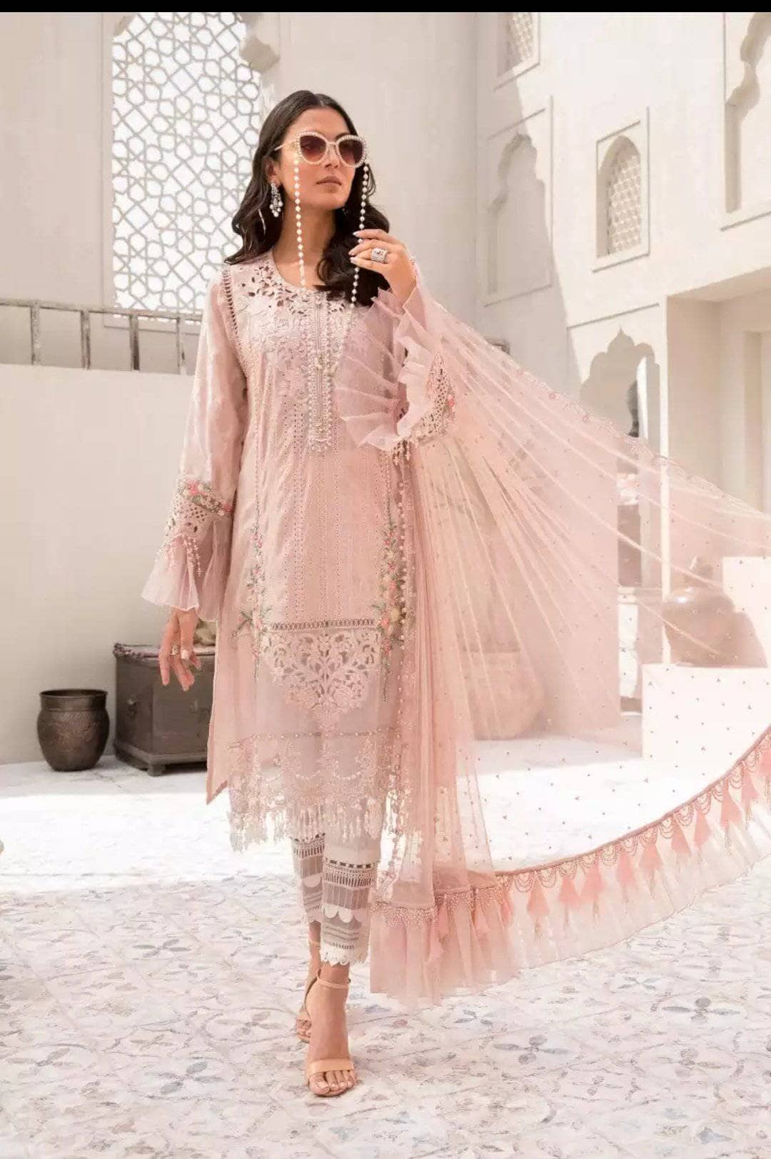 img_maria_b_eid_lawn_2021_awwal_boutique
