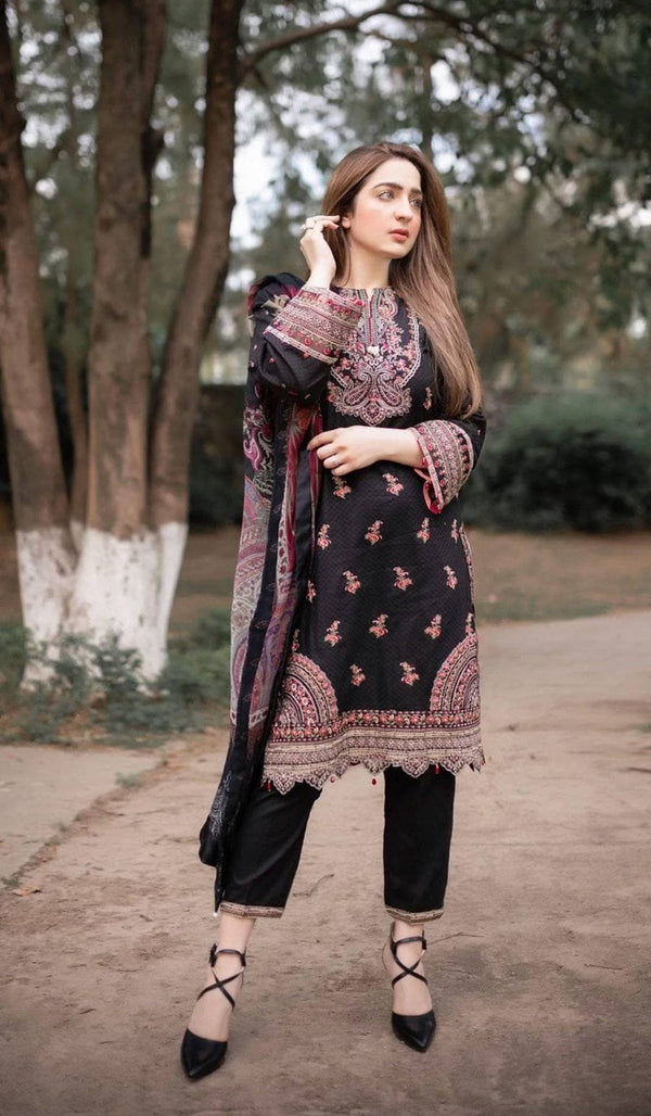 img_anaya_lawn_2021_awwal_boutoque