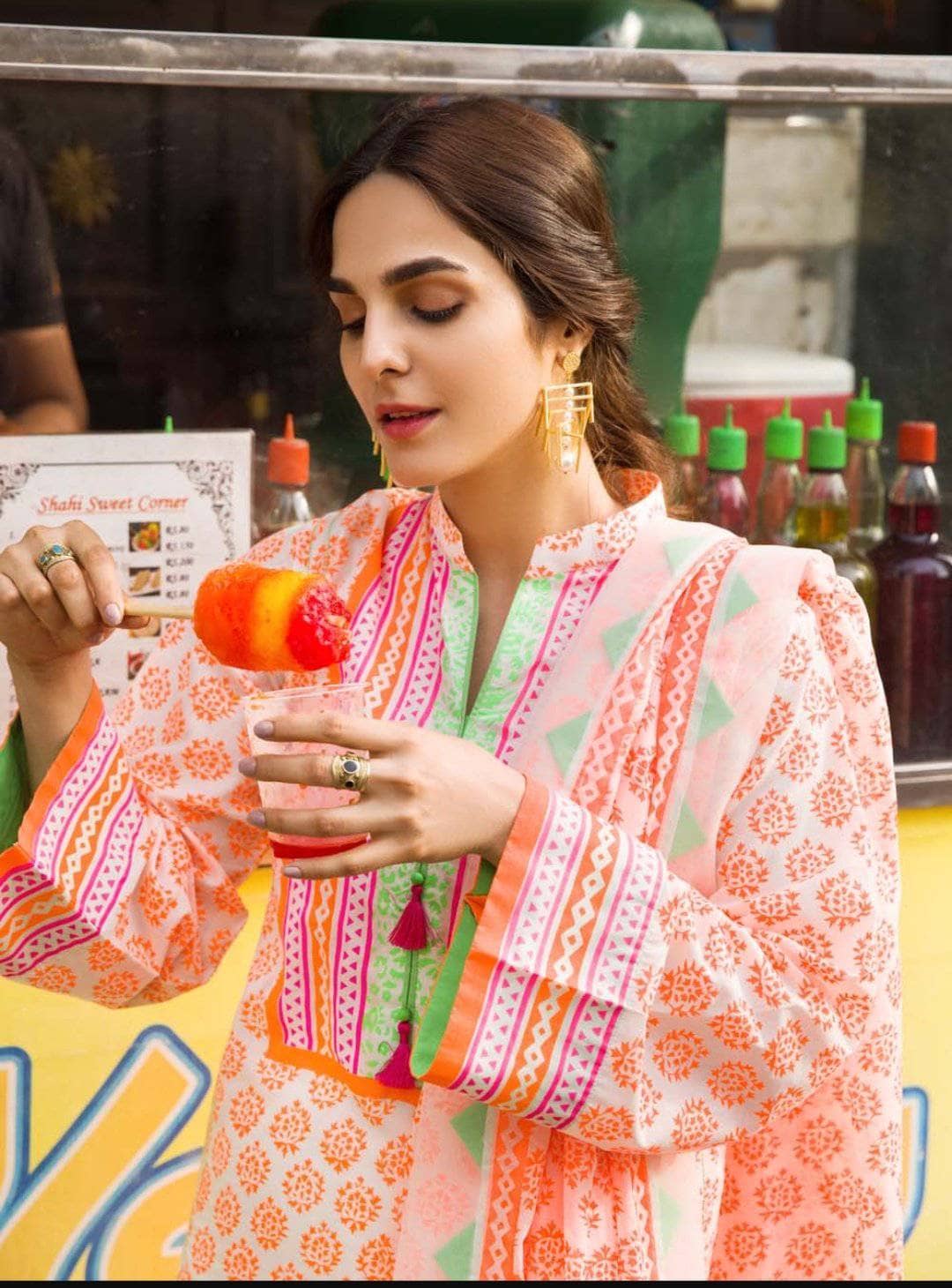 img_gul_ahmed_summer_premium_lawn_collection_awwal_boutique