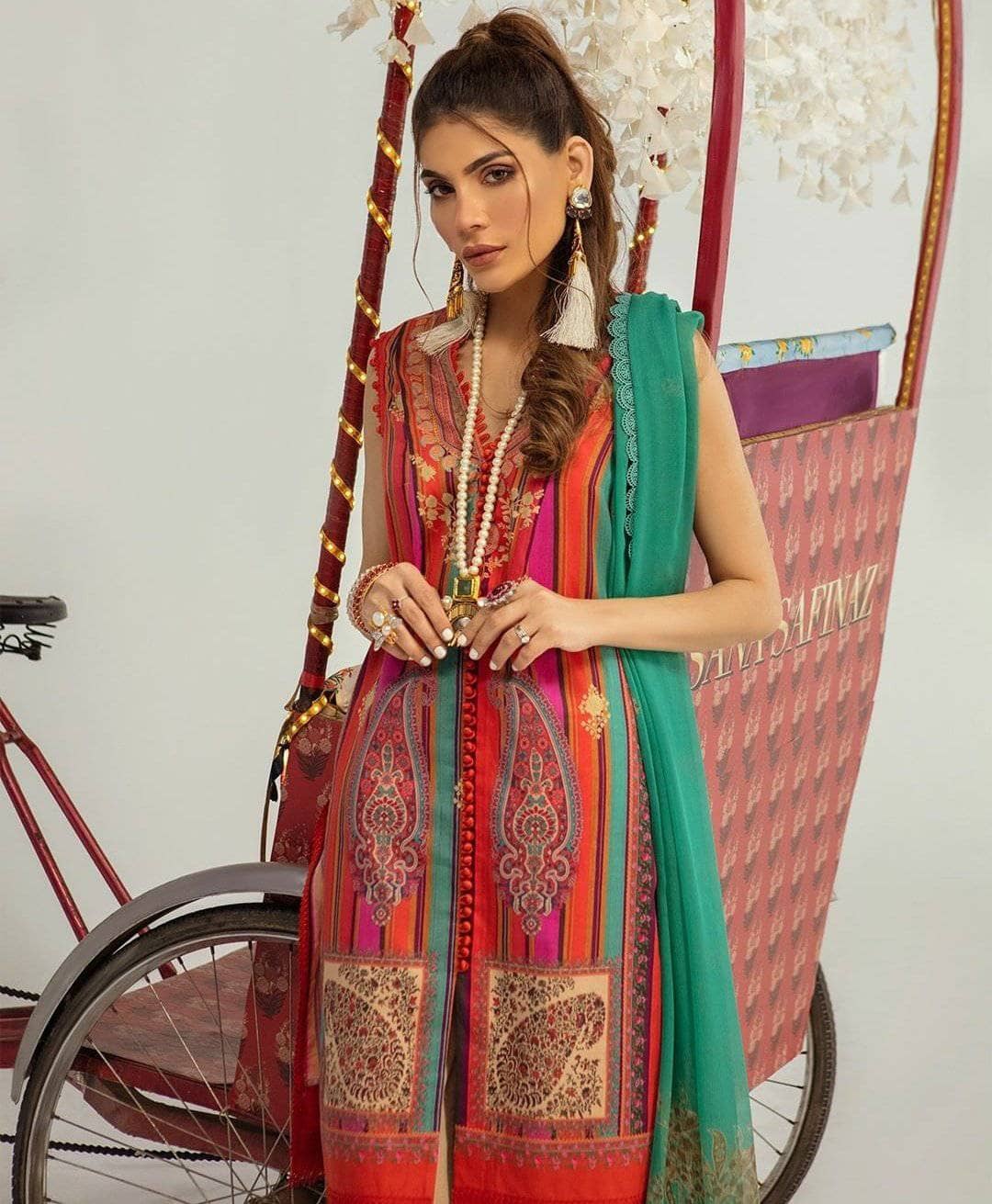 img_sana_safinaz_mahay_lawn_2021_awwal_boutique