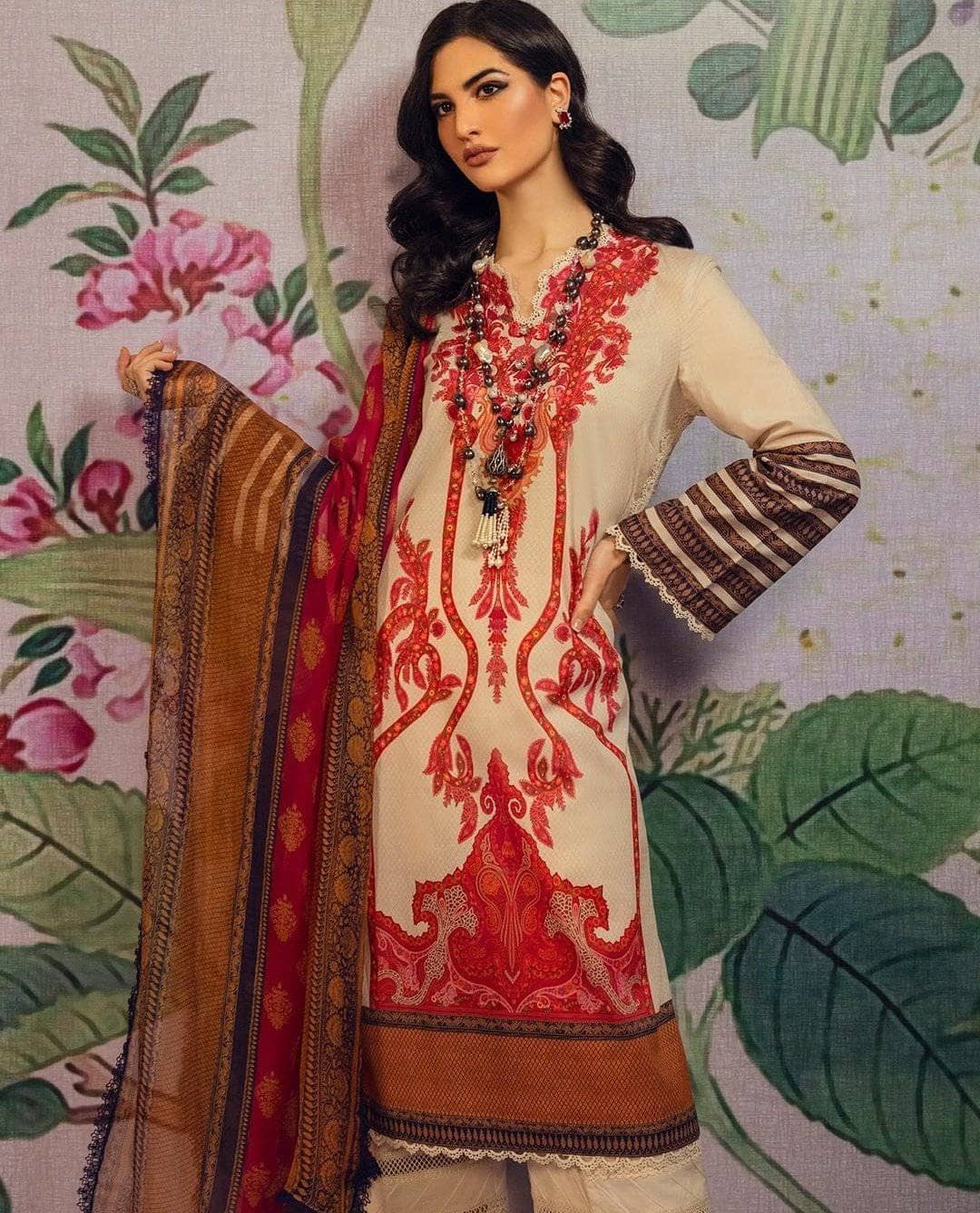 img_sana_safinaz_mahay_lawn_2021_awwal_boutique