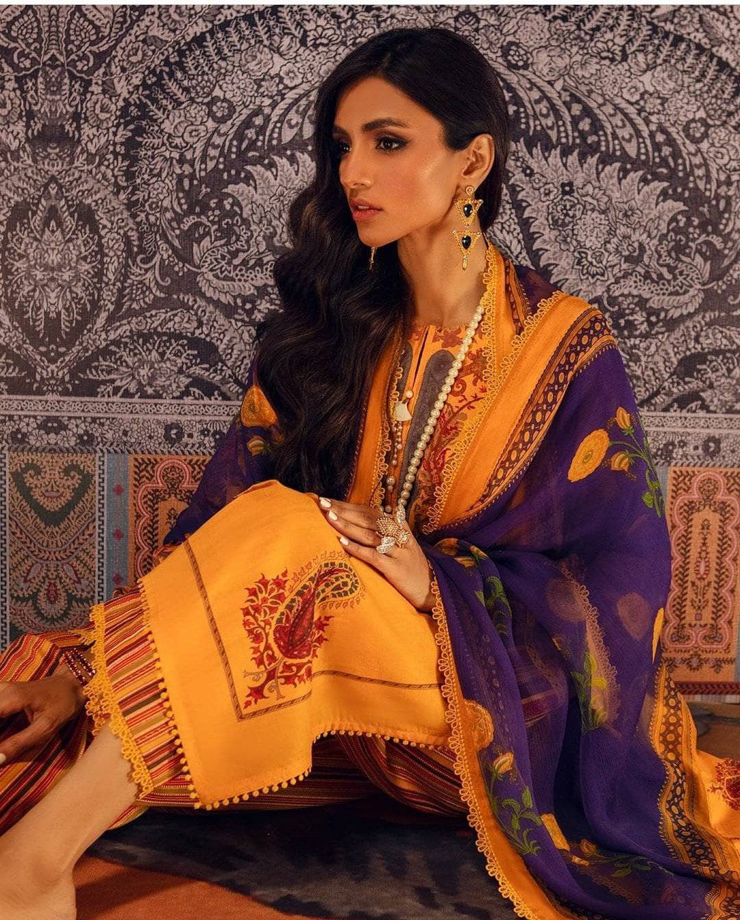 img_sana_safinaz_mahay_lawn_2021_awwal_boutique