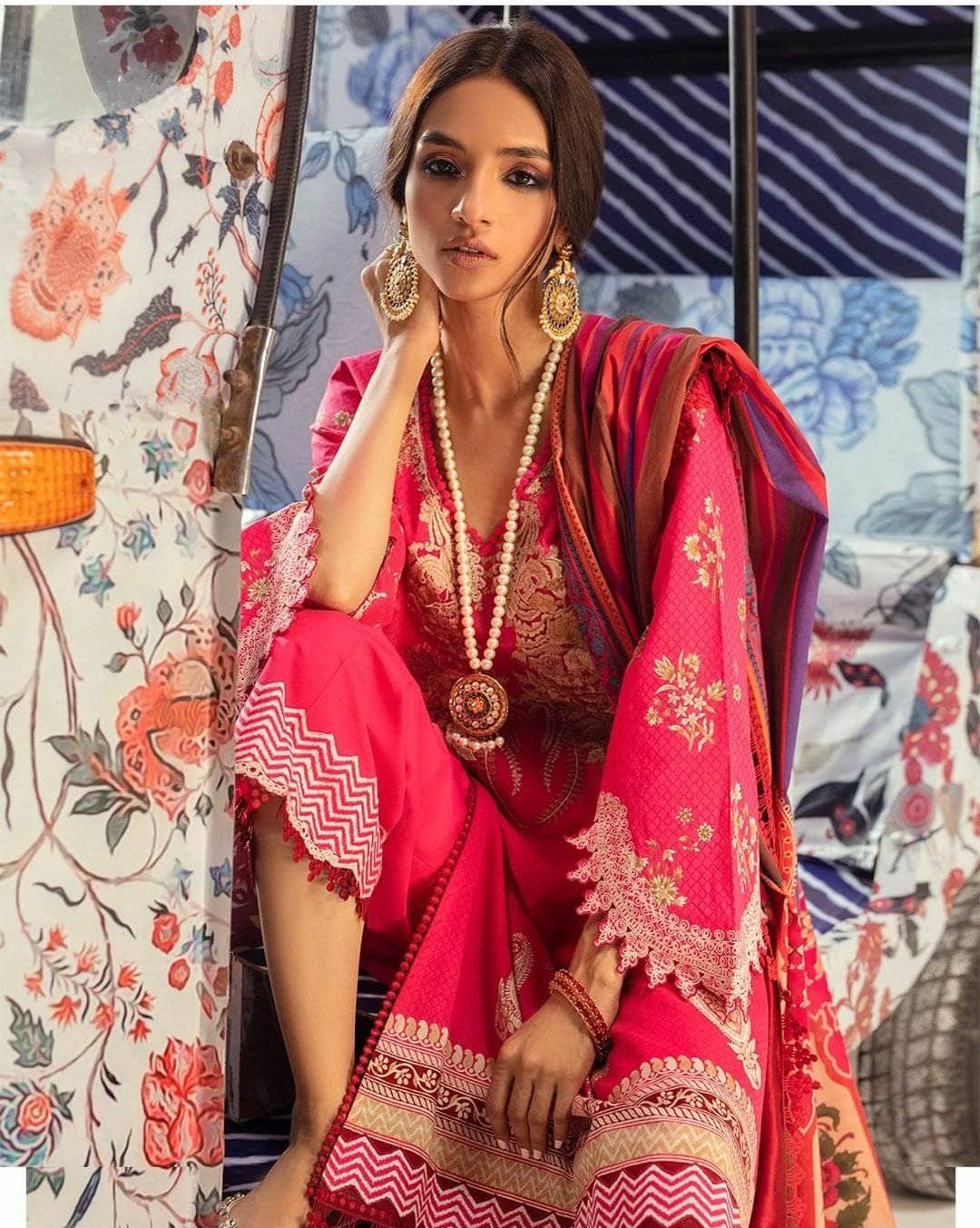 img_sana_safinaz_mahay_lawn_2021_awwal_boutique