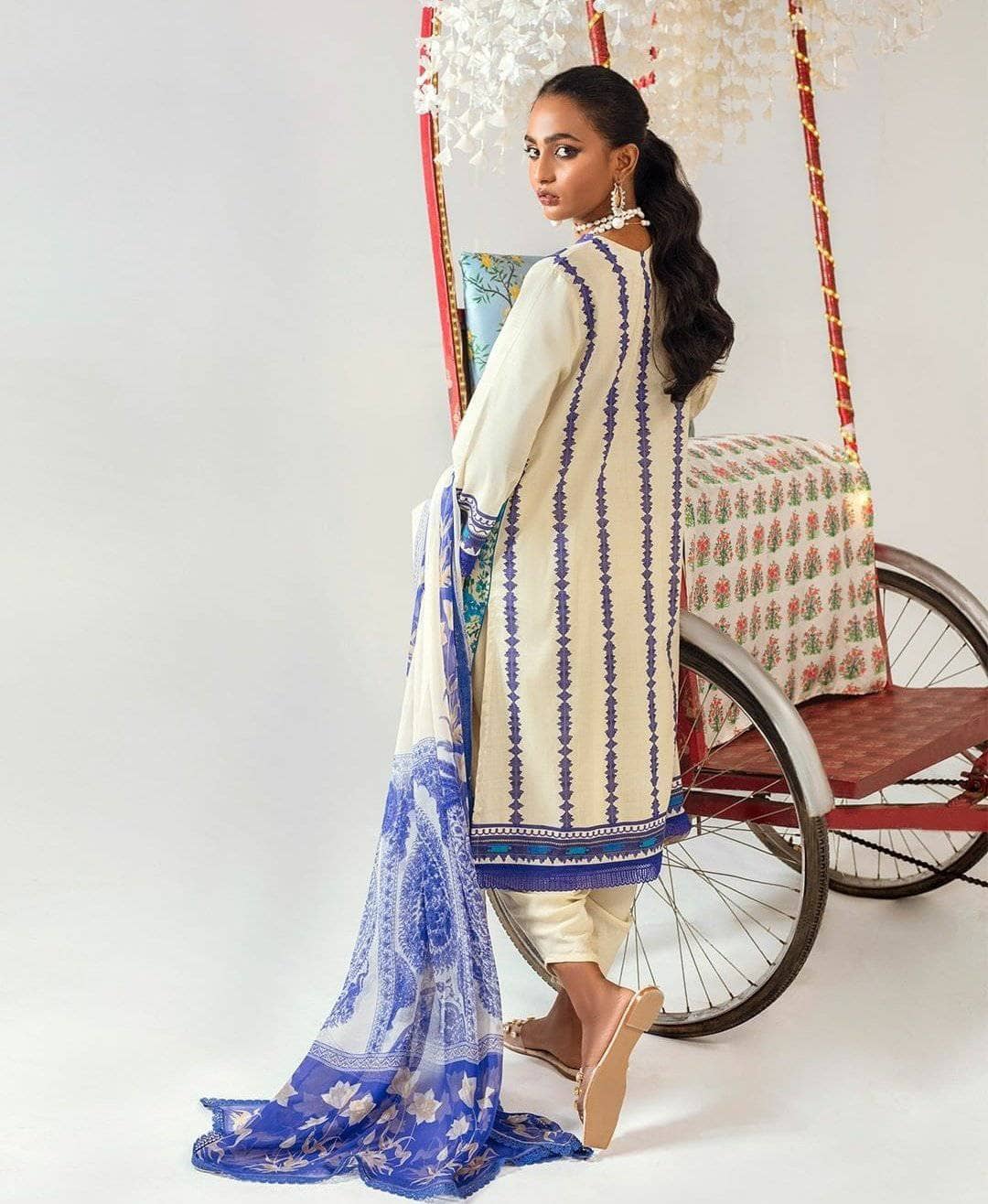 img_sana_safinaz_mahay_lawn_2021_awwal_boutique