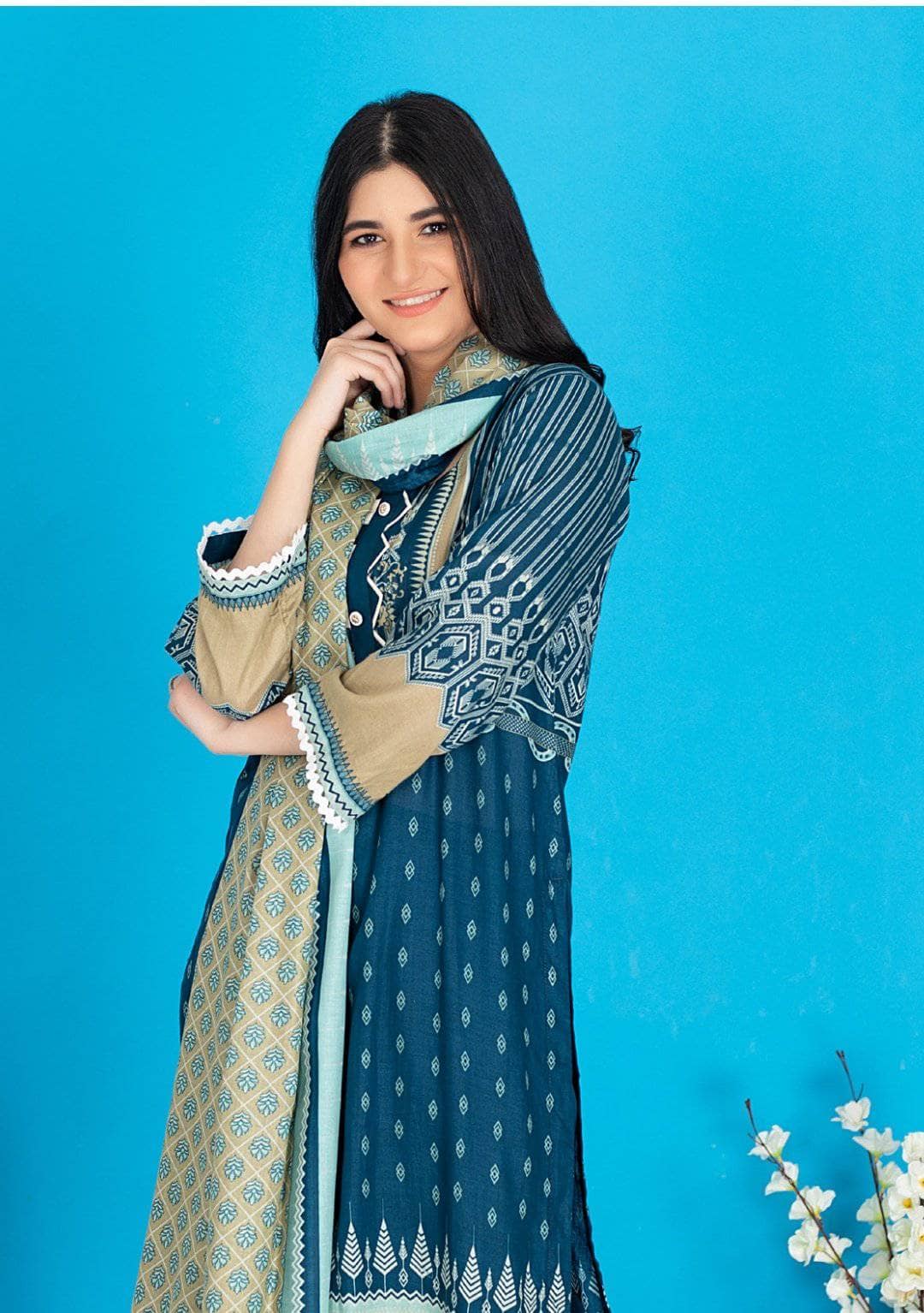 img_sahil_economy_lawn_collection_awwal_boutique_black_and_white